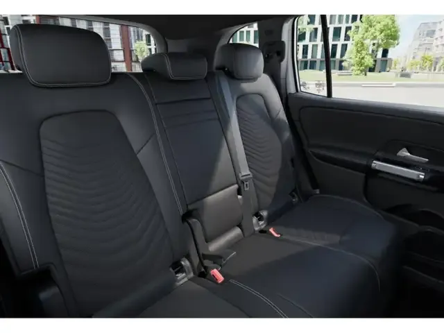 Mercedes-Benz EQB 350