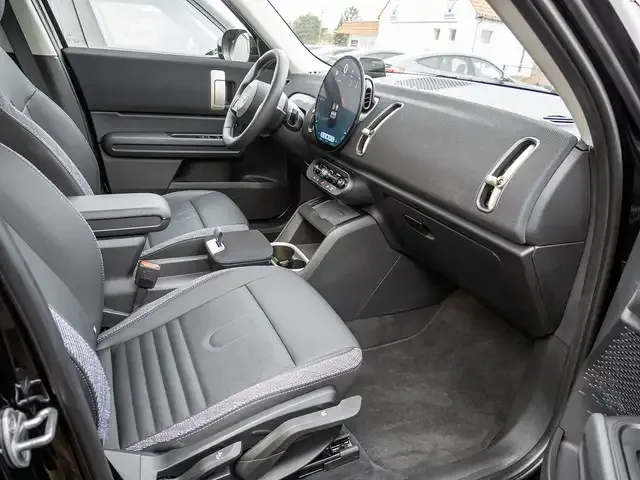 MINI Cooper D Countryman