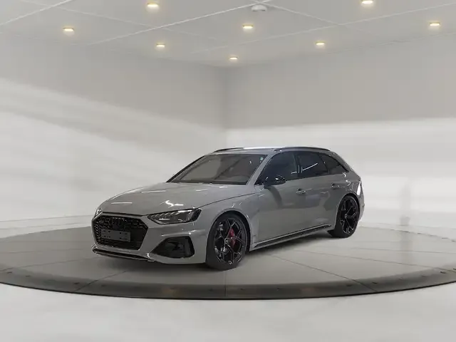 Audi RS4