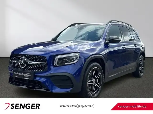 Mercedes-Benz GLB 220