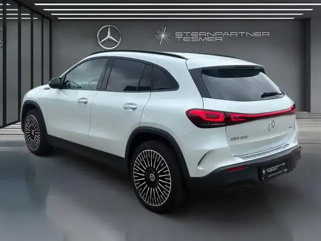 Mercedes-Benz EQA 300