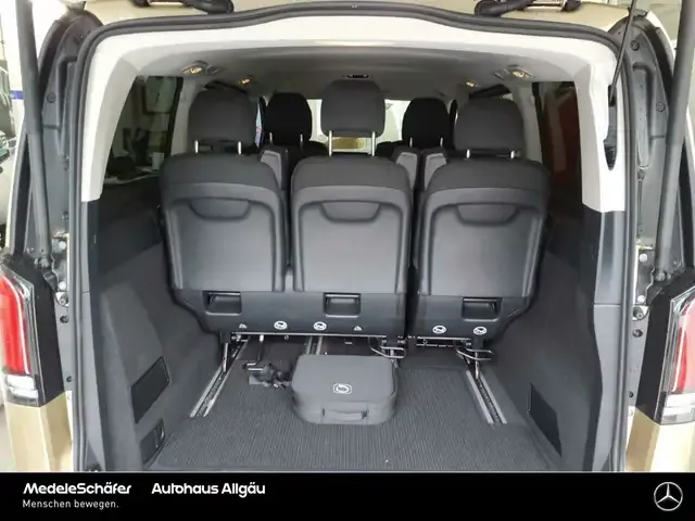 Mercedes-Benz EQV 300