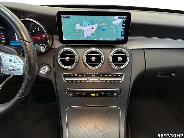 Mercedes-Benz C 220