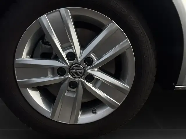 Volkswagen T6.1 California