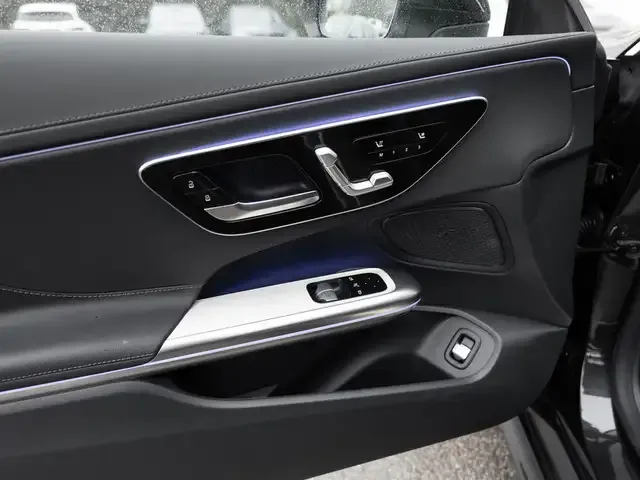 Mercedes-Benz CLE 200