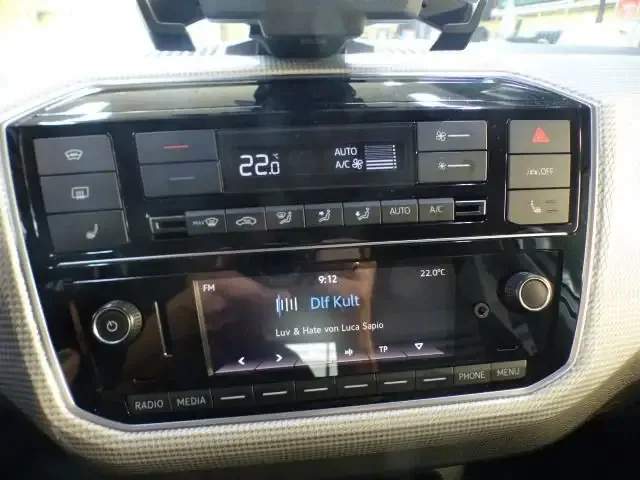 Volkswagen e-up!