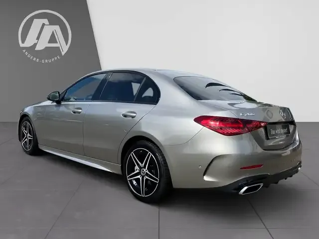 Mercedes-Benz C 200