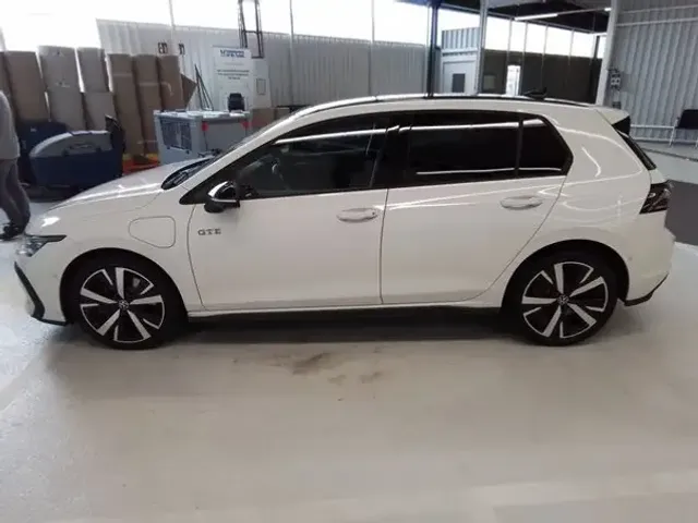 Volkswagen Golf GTE