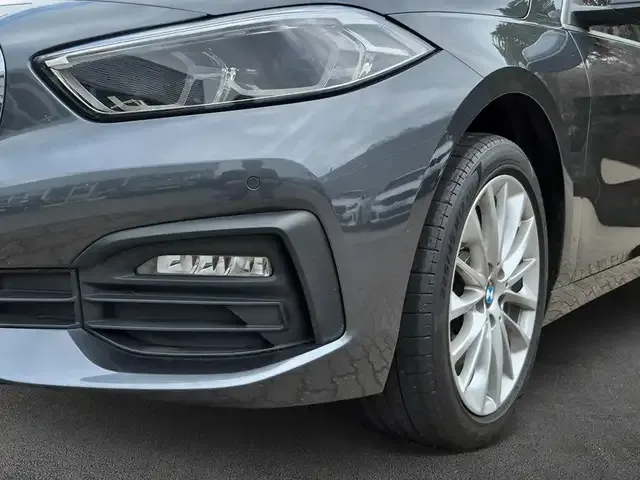 BMW 118