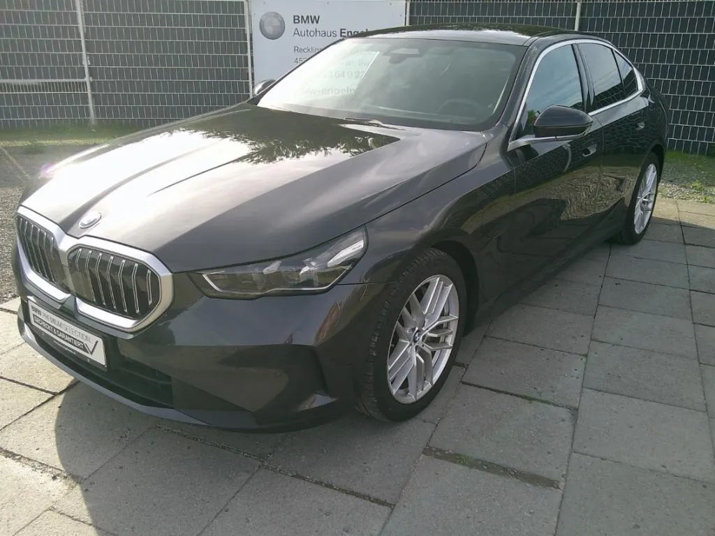 BMW 550