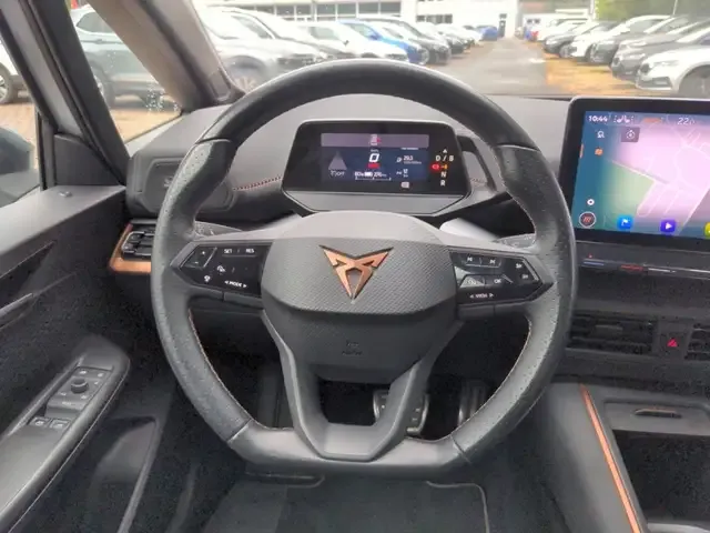 CUPRA Born