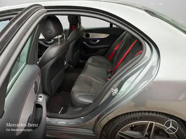 Mercedes-Benz C 43 AMG