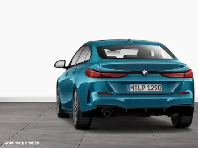 BMW 218