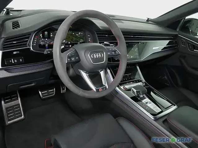 Audi RS Q8