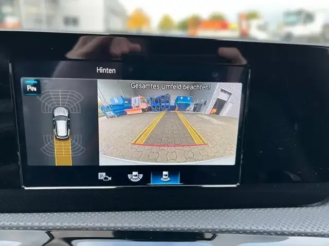 Mercedes-Benz CLA 220