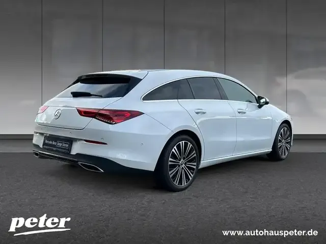 Mercedes-Benz CLA 220