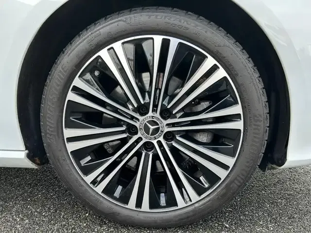 Mercedes-Benz CLA 220