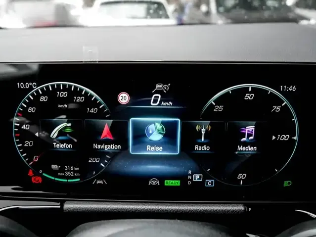 Mercedes-Benz EQA 250