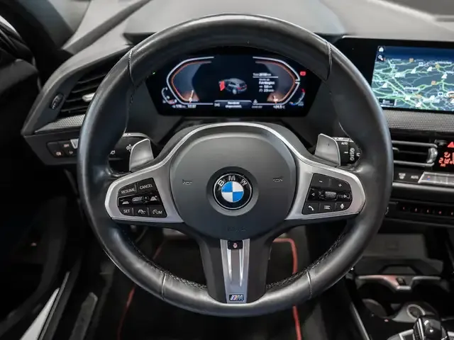 BMW 128