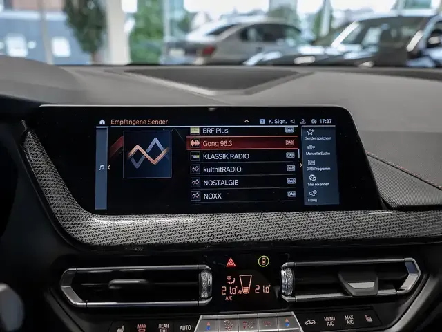 BMW 128