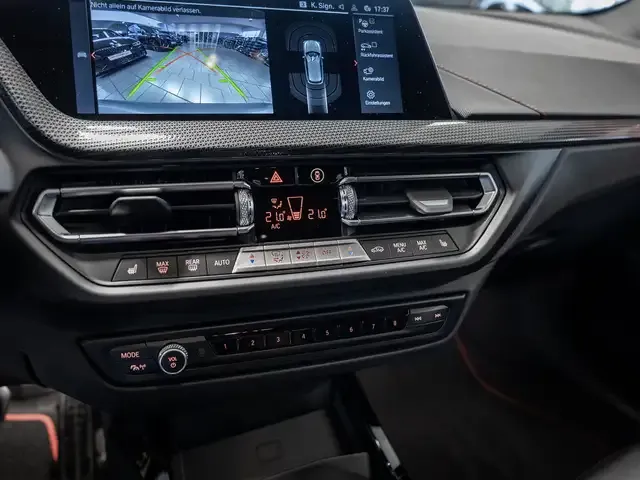 BMW 128