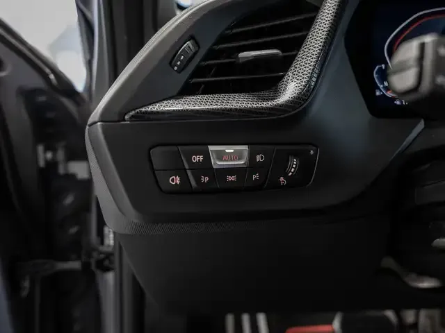 BMW 128