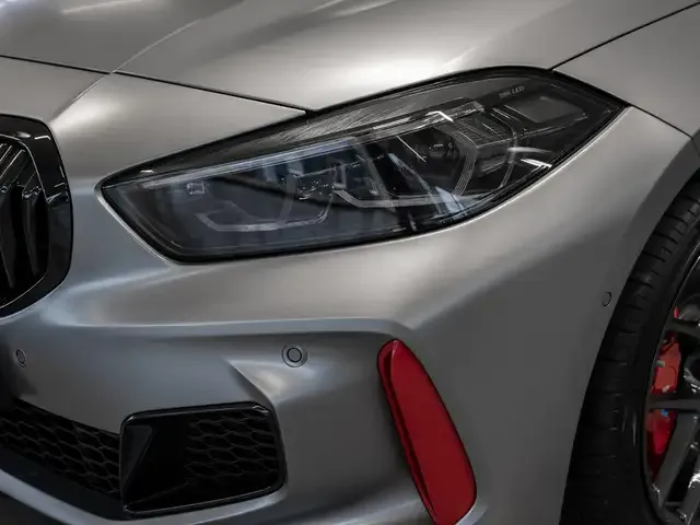 BMW 128