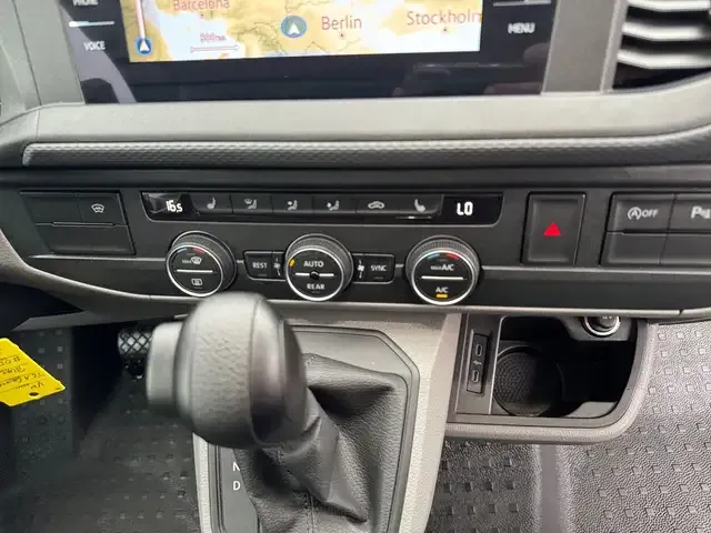 Volkswagen T6.1 Caravelle