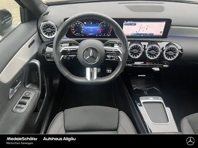 Mercedes-Benz A 220
