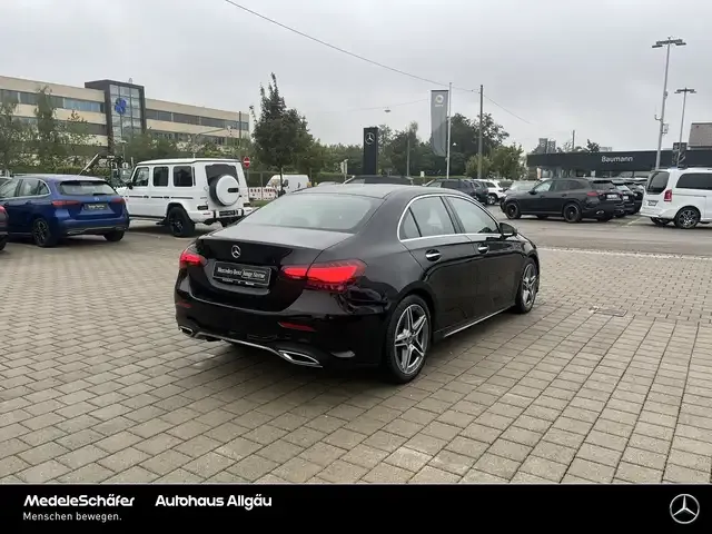Mercedes-Benz A 220