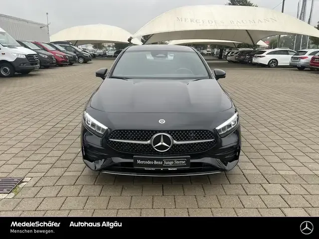 Mercedes-Benz A 220