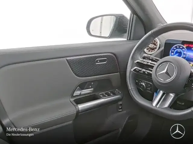 Mercedes-Benz EQA 350