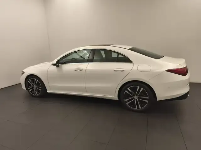 Mercedes-Benz CLA 180