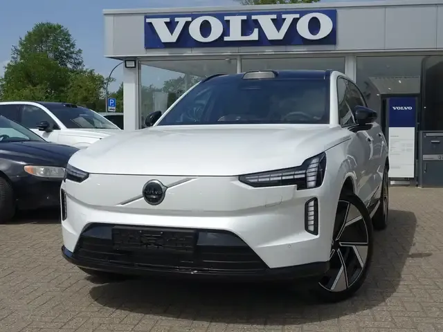 Volvo EX90