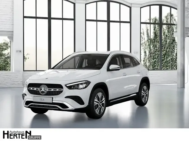Mercedes-Benz GLA 220