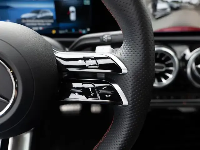 Mercedes-Benz A 220