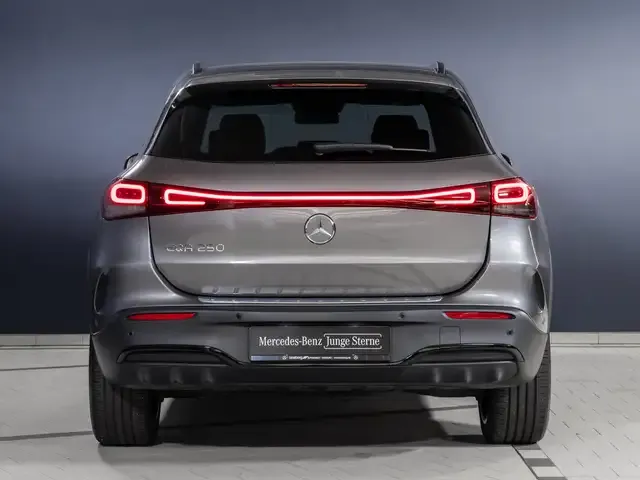 Mercedes-Benz EQA 250