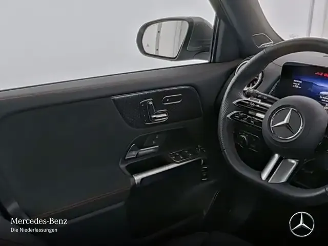 Mercedes-Benz EQB 250