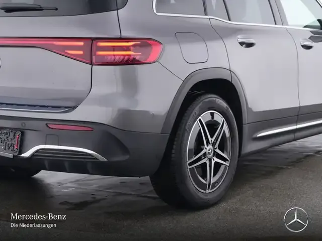 Mercedes-Benz EQB 250
