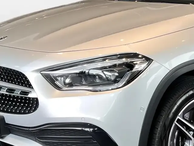Mercedes-Benz GLA 250