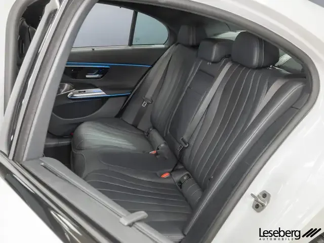 Mercedes-Benz E 400