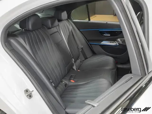 Mercedes-Benz E 400