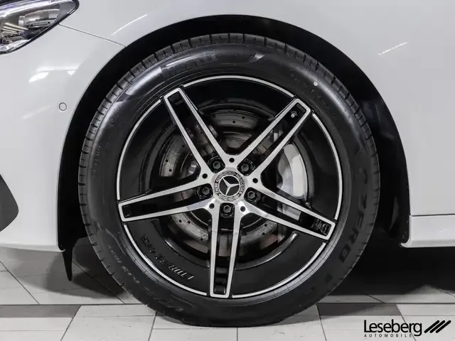 Mercedes-Benz E 400