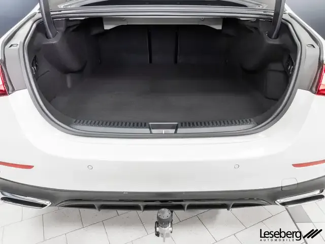 Mercedes-Benz E 400