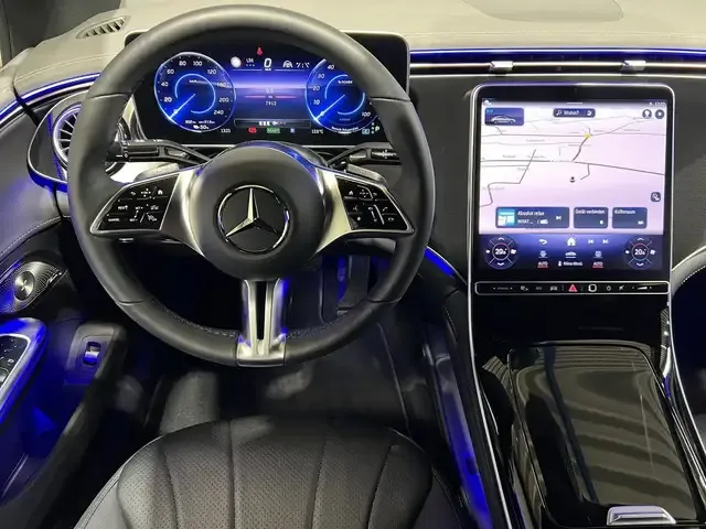 Mercedes-Benz EQE 300