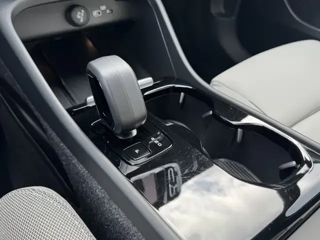 Volvo EX40
