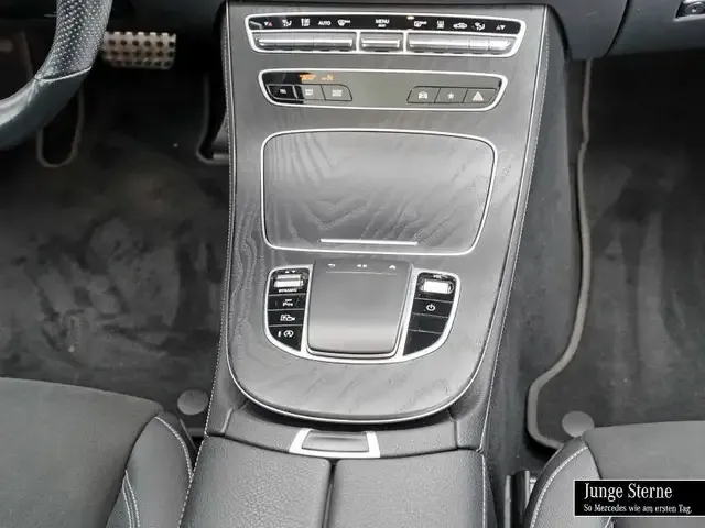 Mercedes-Benz E 400