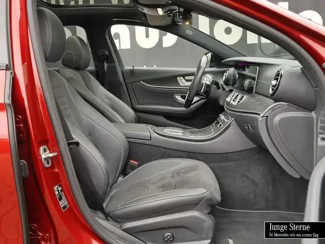 Mercedes-Benz E 400