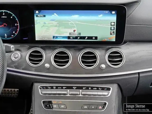 Mercedes-Benz E 400
