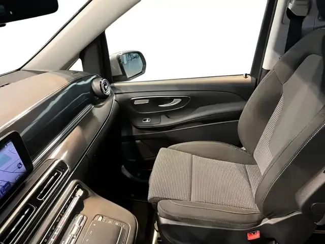 Mercedes-Benz EQV 300